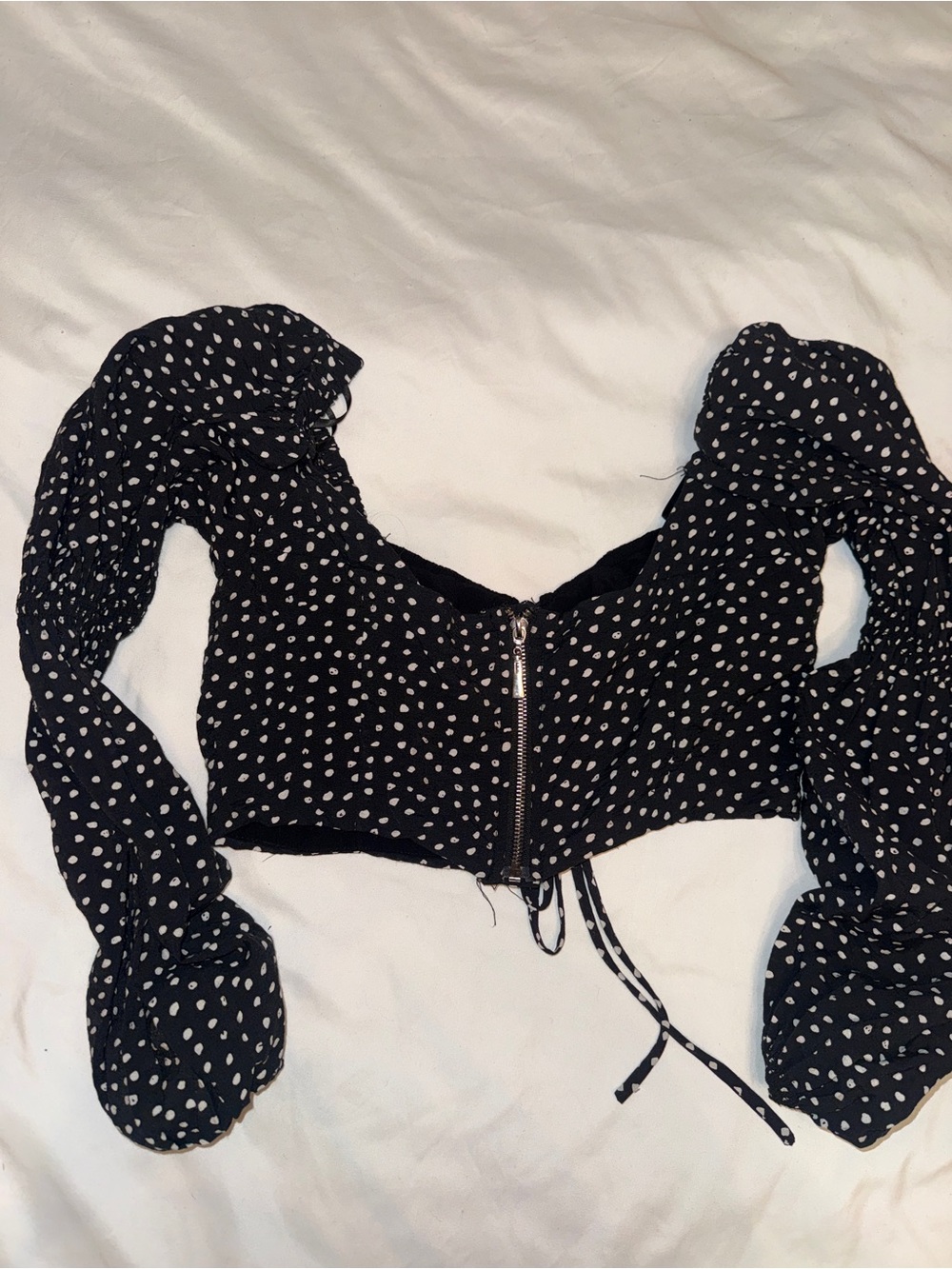 Black Polka Dot Zip-Front Puff Sleeve Crop Top